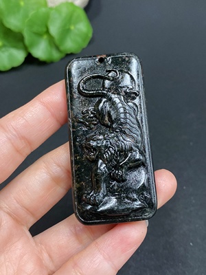H27085546 Hetian Jade Pendant Tiger Plaque Undetermined Skin Color Formation Total Weight Approx. 42.9g