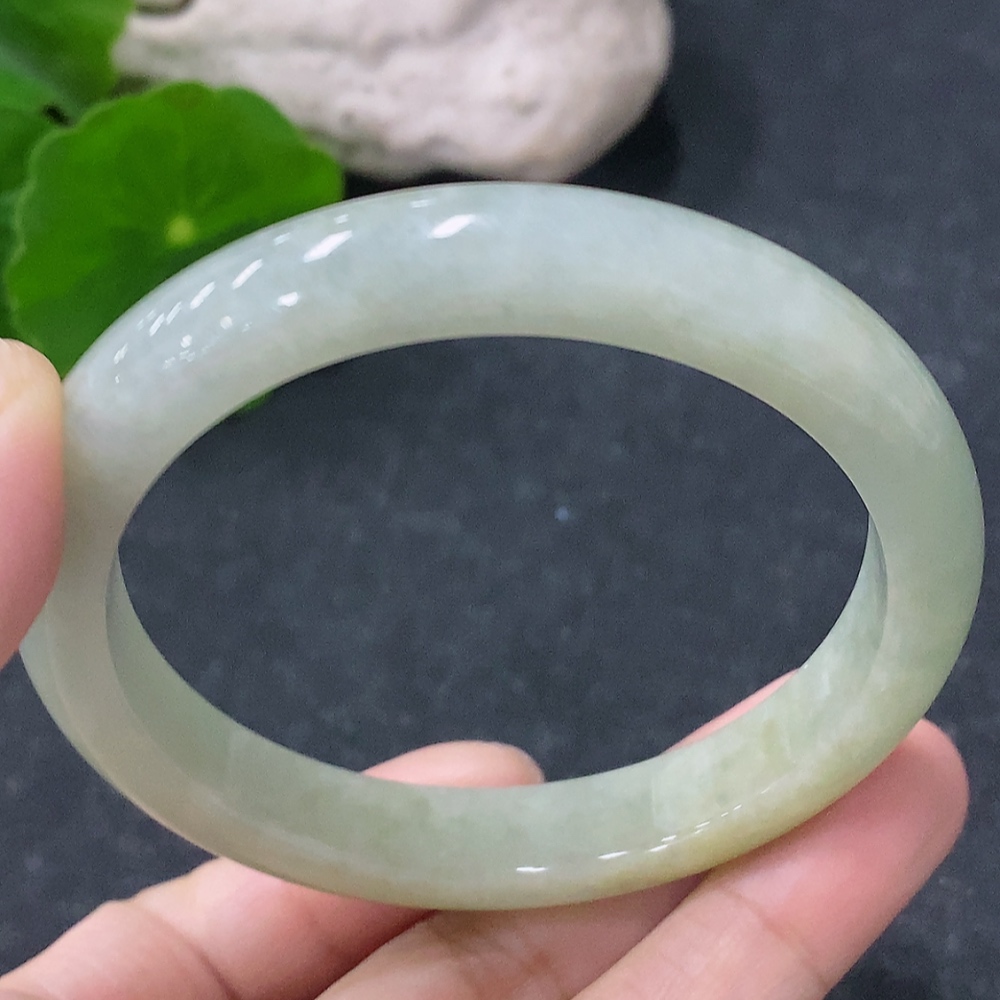 F33930034 Jadeite Round Bracelet Size 54mm Total Weight Approx. 38g