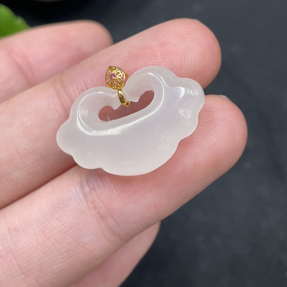 H36259531 Hetian Jade Pendant Ruyi 18k Gold Total Weight Approx. 2.7g