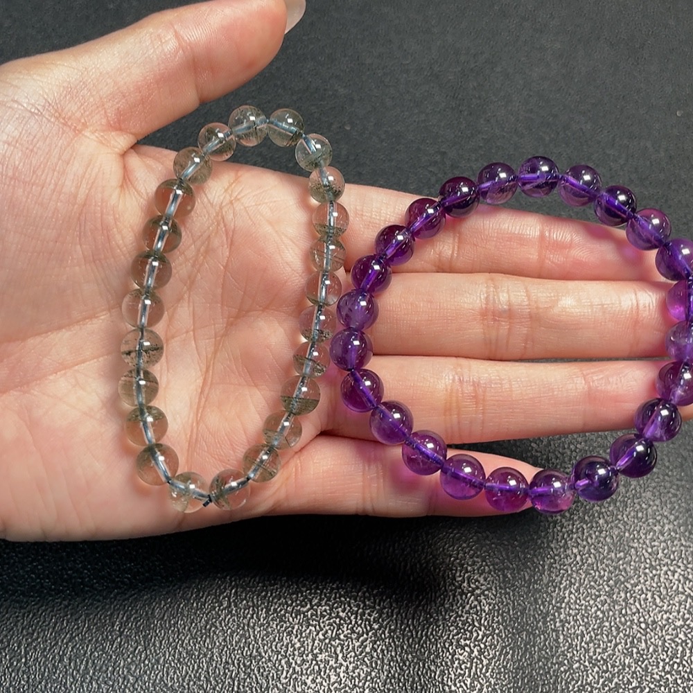 C34952443 Crystal Bracelet with Visible Organic Matter, Total Weight Approx. 29.01g, Sell as a Lot
