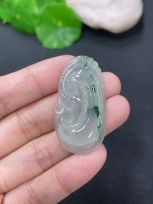 F46486231 翡翠挂件如意 货品总约重5.94g