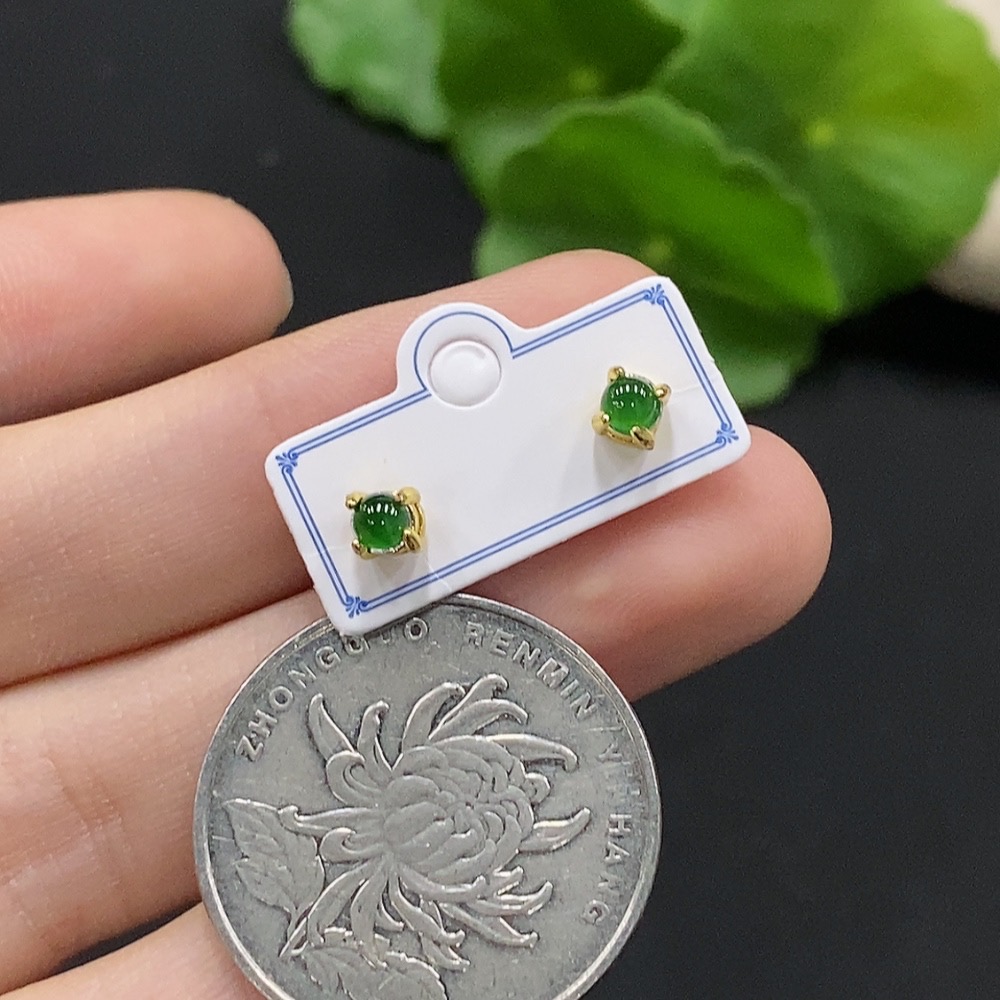 F34996123 Jadeite Cabochon Inlaid Earrings Non-Gold Inlaid Total Weight Approx.0.64g