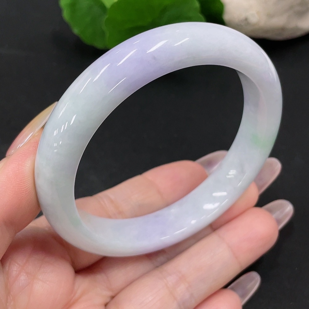 F34068145 Jadeite Round Bangle Size 57.8 Total Weight Approx. 58g