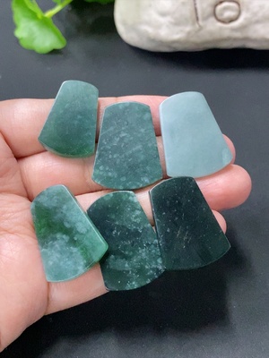 F35146057 Jadeite Plain Pendant Mounting