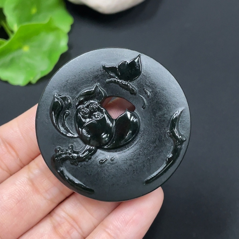 H26041805 Hetian Jade Pendant Lotus Total Weight About 35.2g
