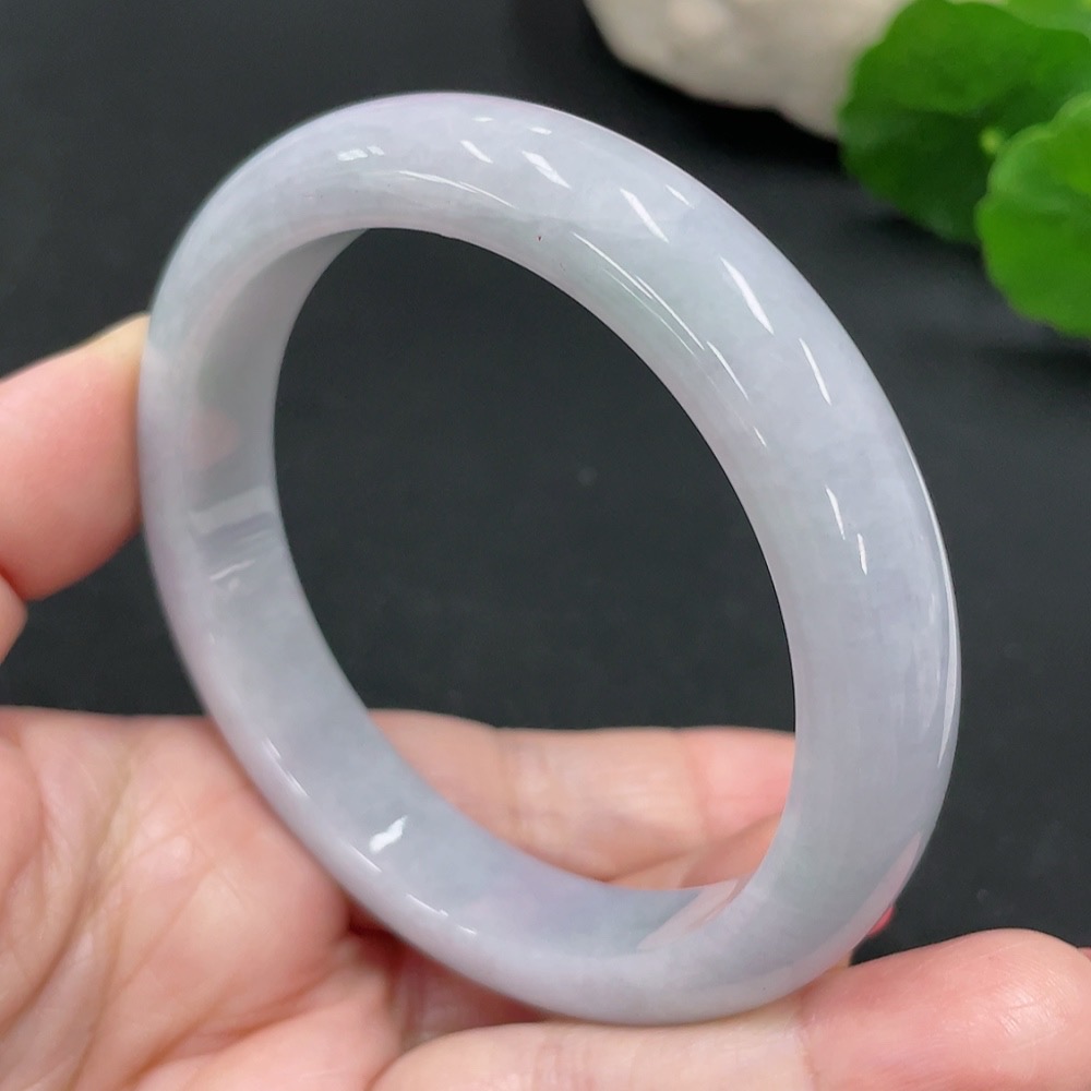 F25904903 Jadeite Regular Bangle 59.2 Circumference Approx. 59.3g Total Weight