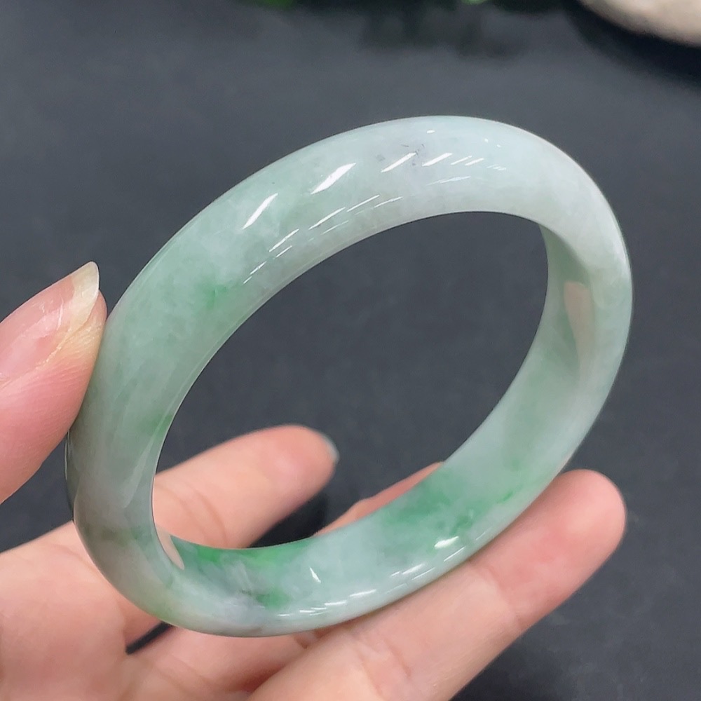F21421968 Jadeite Bangle Size 59.5mm Total Weight Approx. 60.82g