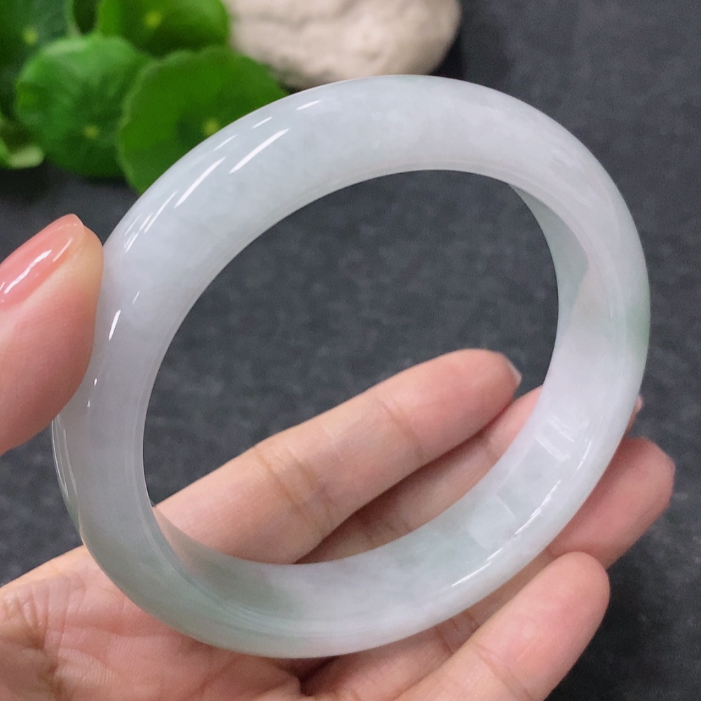 F34010276 Jadeite Round Bracelet Size 59mm Total Weight Approximately 66.65g