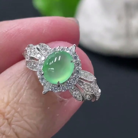 F30518964 Jadeite Cabochon Inlaid Ring Non-Gold Inlaid Adjustable Size Total Weight Approx. 2.73g