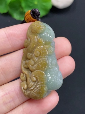 F30513679 JadeiteRuyi Pendant