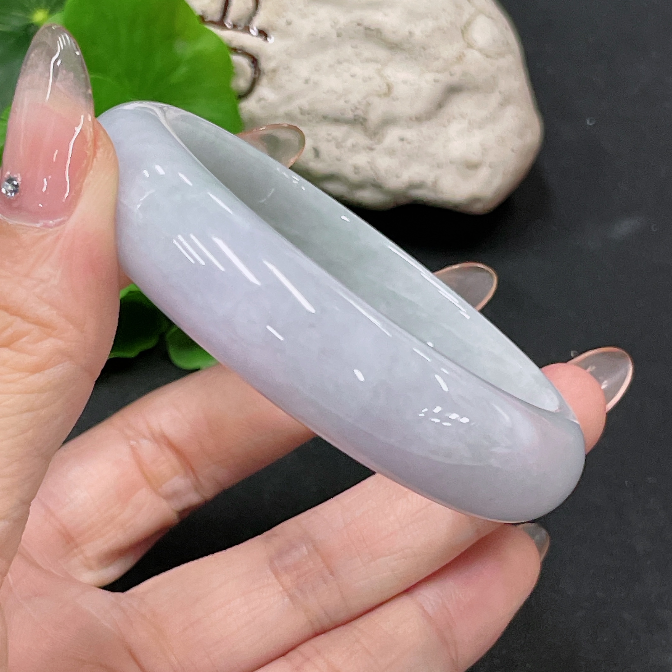 F34984440 Jadeite Round Bangle Total Weight Approx. 58.45g Size 56