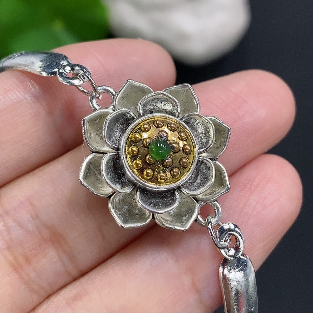 F27104609 Jadeite Cabochon Inlaid Bracelet, Non-Gold Setting, Total Weight Approx. 11.4g