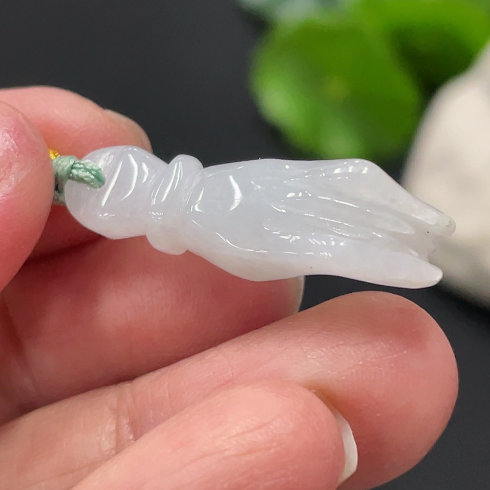 F29431919 Jadeite Pendant with a Cherished Pearl