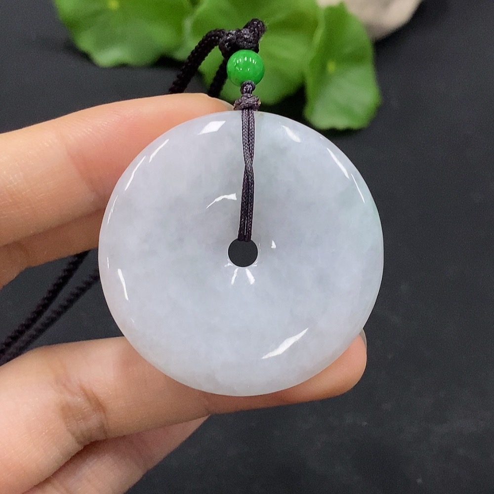 F30565632 Jadeite Peace Knot Pendant Total Weight Approx. 22.77g With Non-Grade A Beads