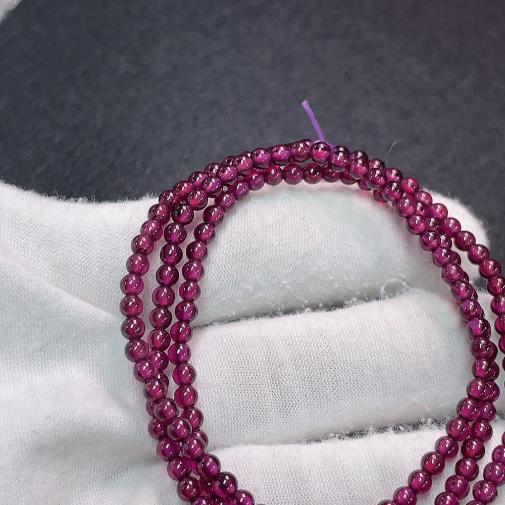 C34038431 Garnet bead strand, total weight approx. 11.72g, size about 3.2mm