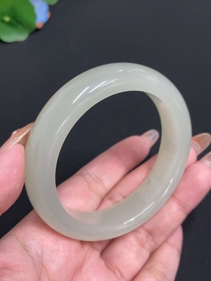 H32767191 Hetian Jade Round Bracelet Size 58.3 Total Weight Approx.74.4g