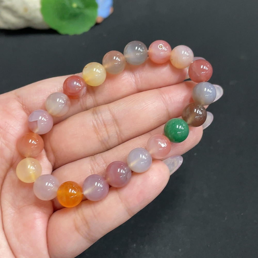 H33932226 Yanyuan Agate Bracelet, approx. 9.4mm, total weight approx. 25.6g, with stone impurities