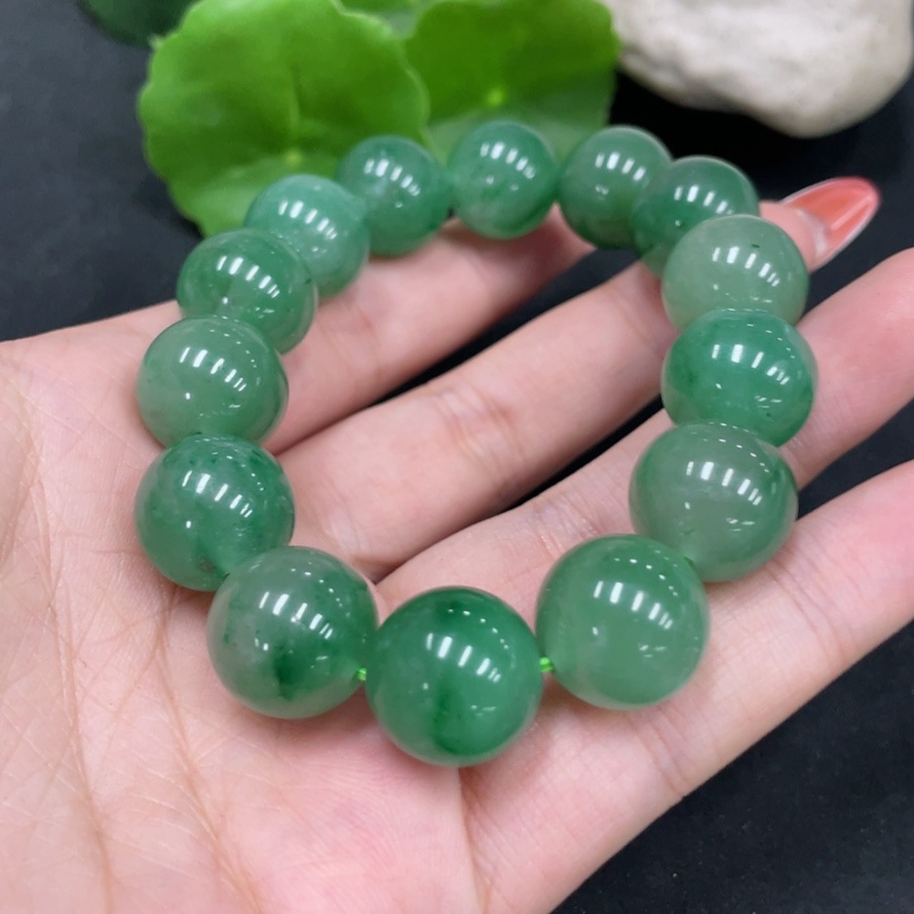 H34026766 African Emerald (Dulong Jade)