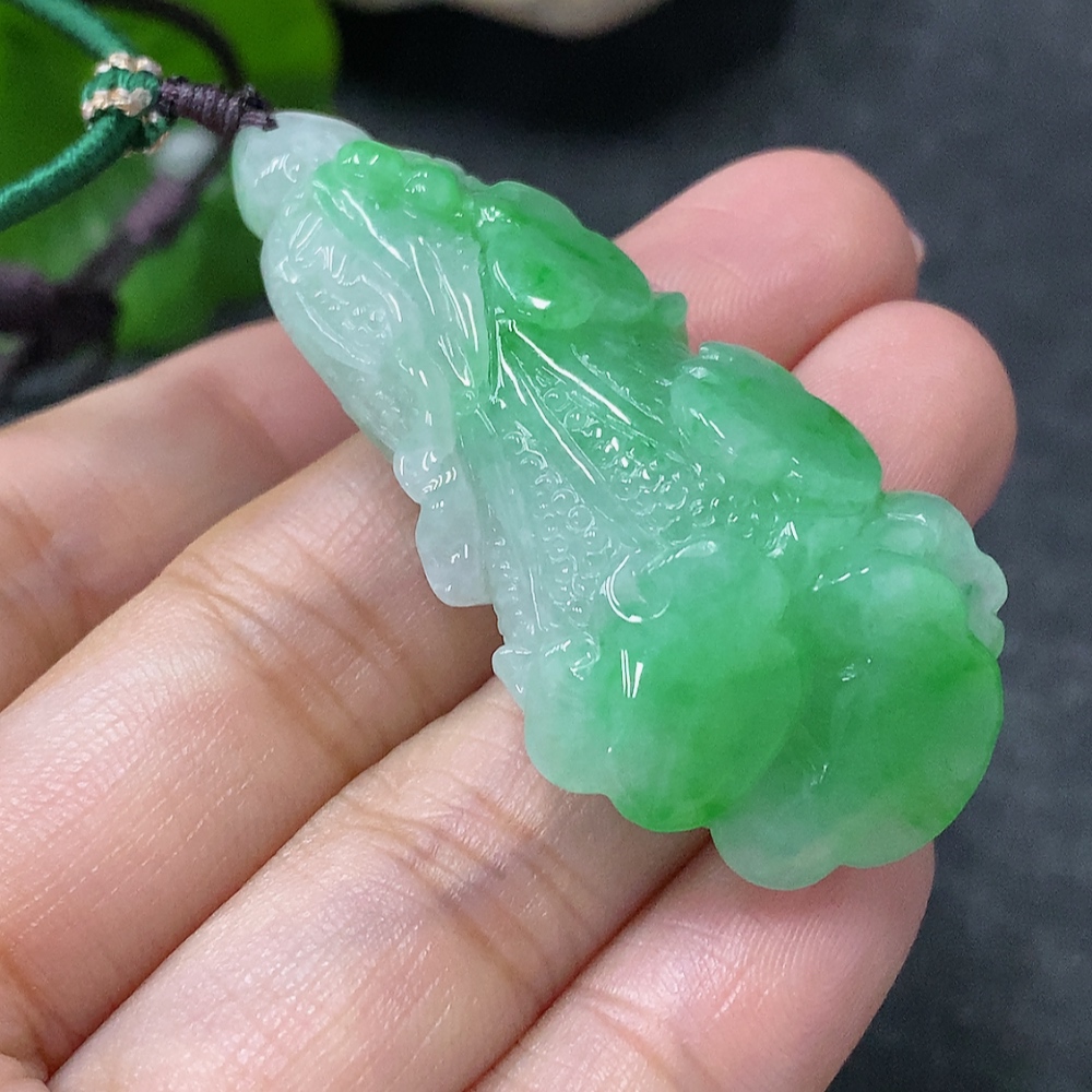 F34997809 Jadeite Pendant Cabbage Total Weight Approx. 18.7g with Rope