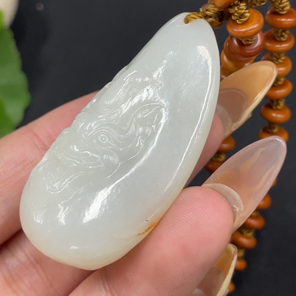 H30491519 Hetian Jade Pendant - Dragon Roaming the World, Undetermined Skin Color Origin, Chain Not Hetian Jade, Total Weight (Including Chain) Approx. 41.4g