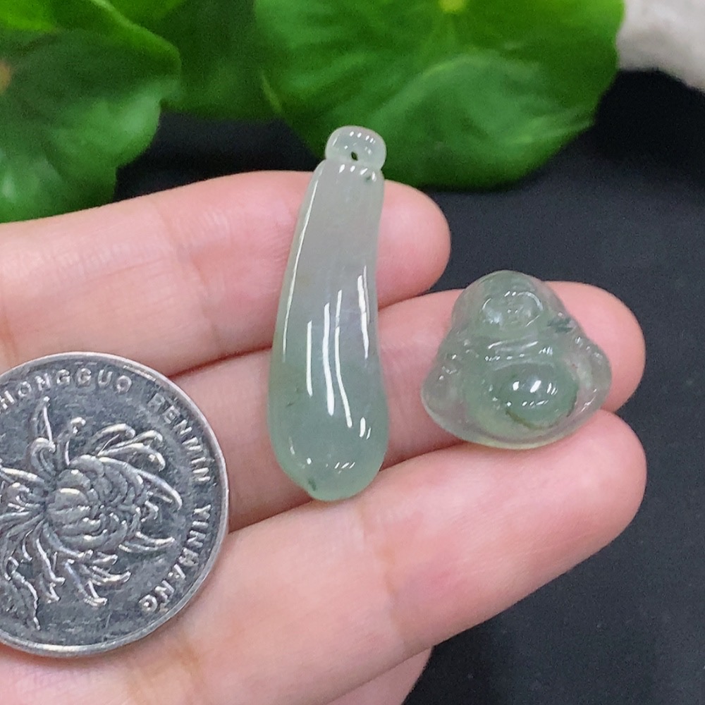F34962169 Jadeite Pendants Sell as a Lot