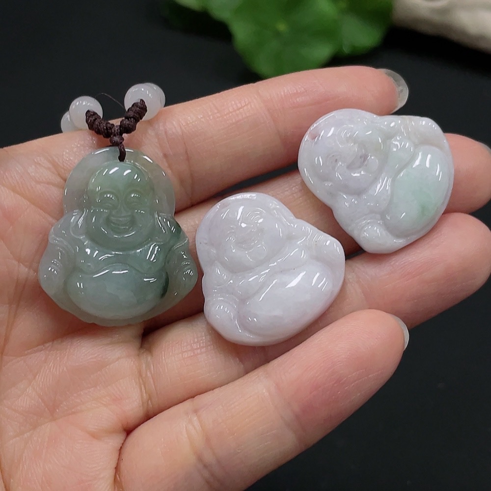 F26031097 JadeiteBuddha Pendant with Non-Grade A Beads