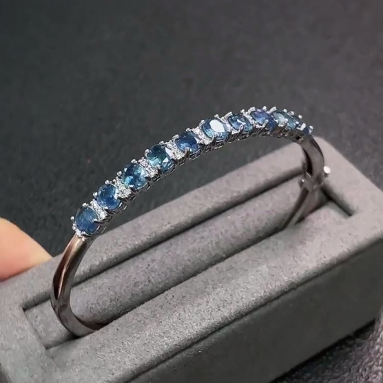 C34950669 Sapphire Bracelet Non-Gold Total Weight Approx. 9.13g