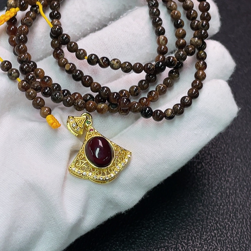 C34038743 Amber & Beeswax Pendant + Bead Strand, Non-Gold, Total Weight Approx. 7.51g, Sell as a Lot