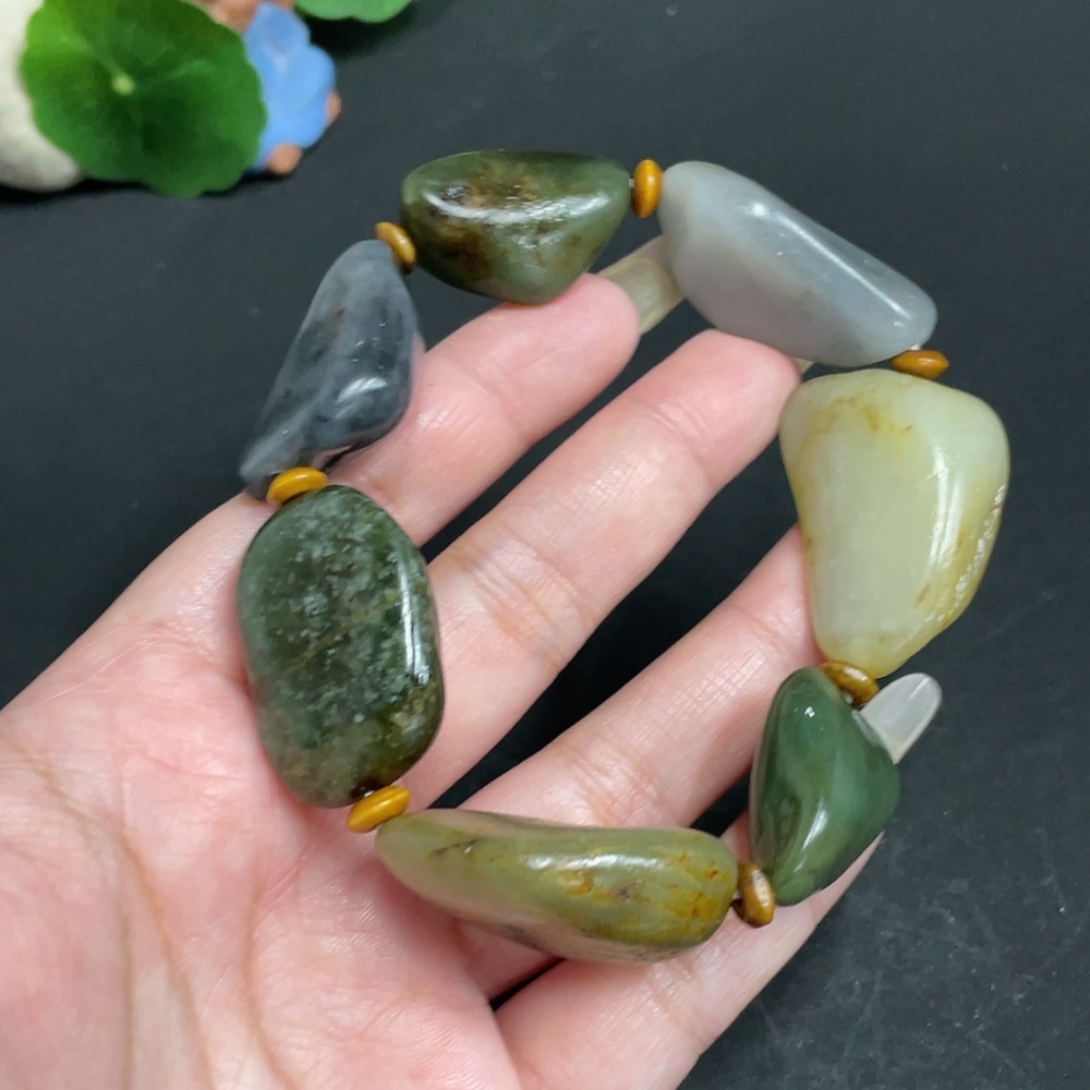 H28273682 Hetian Jade Bracelet (Undetermined Skin Color Origin, Total Weight Approx. 88.7g)