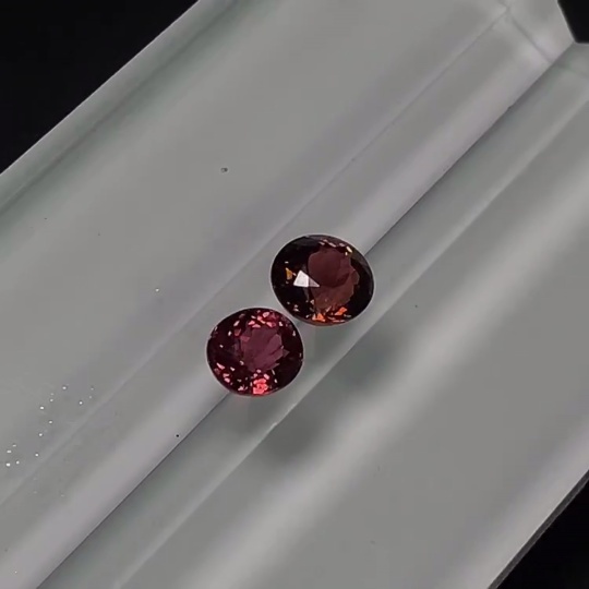 C12375531 Tourmaline Rough Stone Approx.2.25ct Size 6.5*6.5mm Sold in Pair Total Weight 14.018g