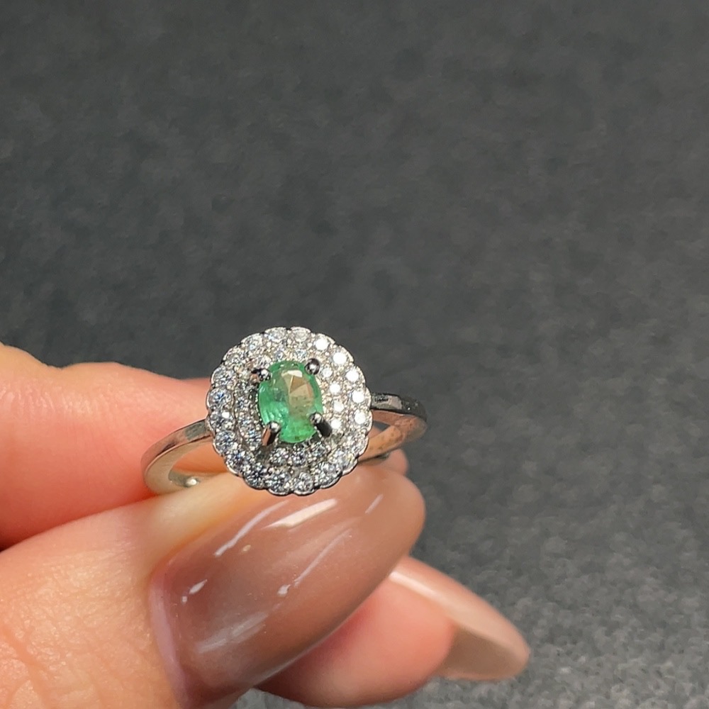 C31575825 Emerald Mounted Ring, Non-Gold Setting, Adjustable, Total Weight Approx. 2.00g, Clarity Enhanced