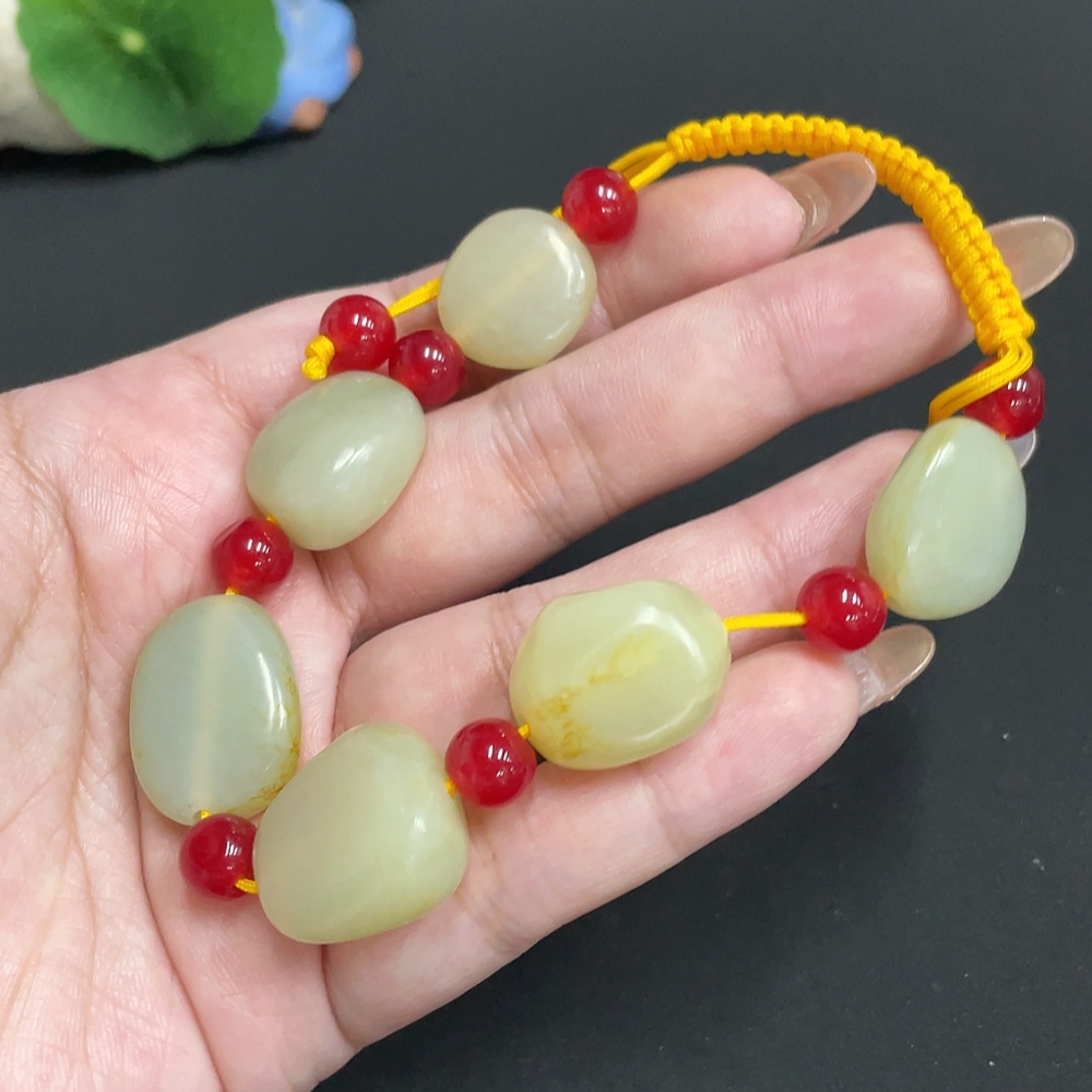 H32738349 Hetian Jade Bracelet, Undetermined Skin Color Origin, Matching Beads Not Hetian Jade, Total Weight Approximately 42.5g