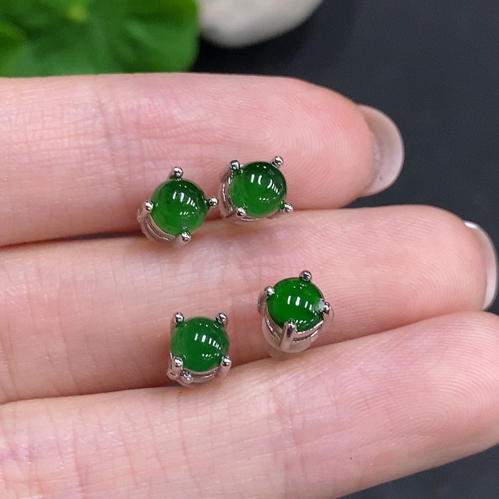F34035130 Jadeite Cabochon Stud Earrings Sell as a Lot Non-Gold Setting