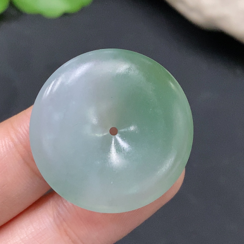 F27177949 Jadeite Pendant Total Weight Approx. 8.86g Peace Buckle Rough