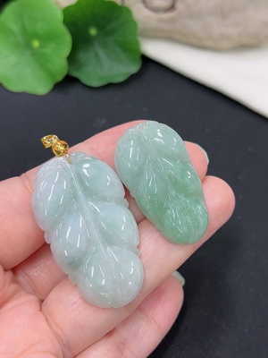 F41942112 翡翠叶子挂件 货品总重约16.4g 扣头非金