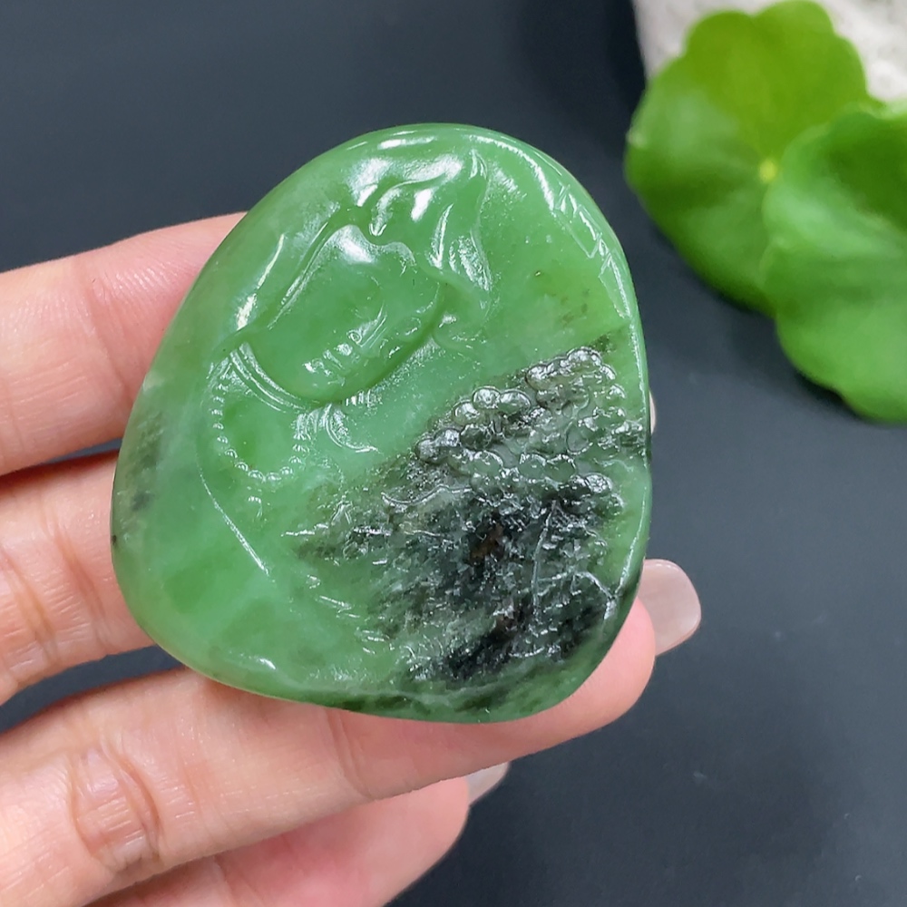 H18020522 Hetian Jade Pendant - Landscape Guanyin, Total Weight Approx. 30g