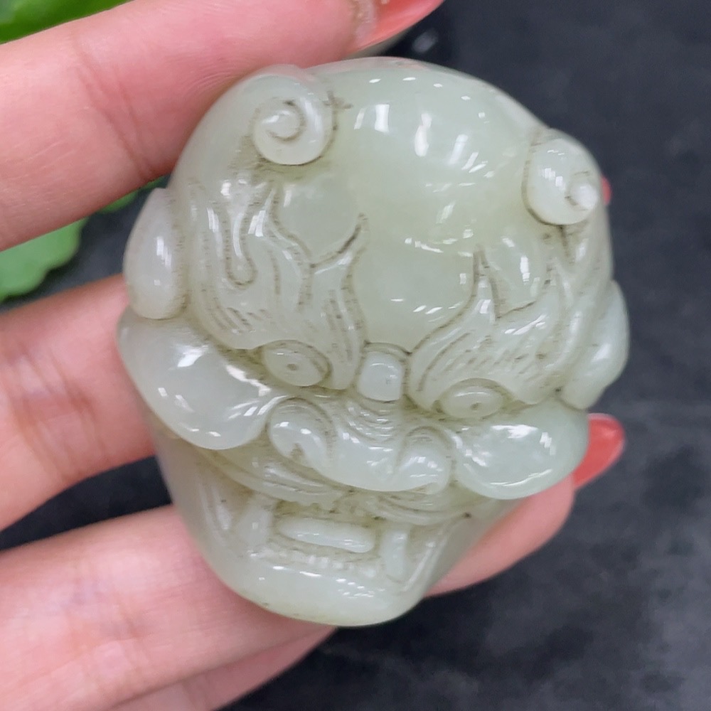 H34960374 Hetian Jade Pendant Auspicious Beast Total Weight: Approx. 42.3g