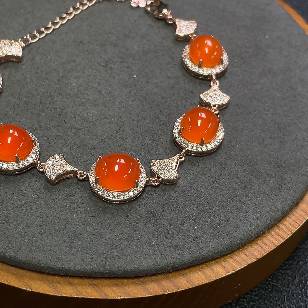 C31579206 Red Agate Bracelet, Non-Gold, Total Weight Approx. 12.03g