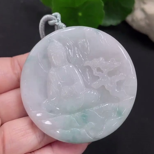 F28262858 Jadeite Guanyin Pendant