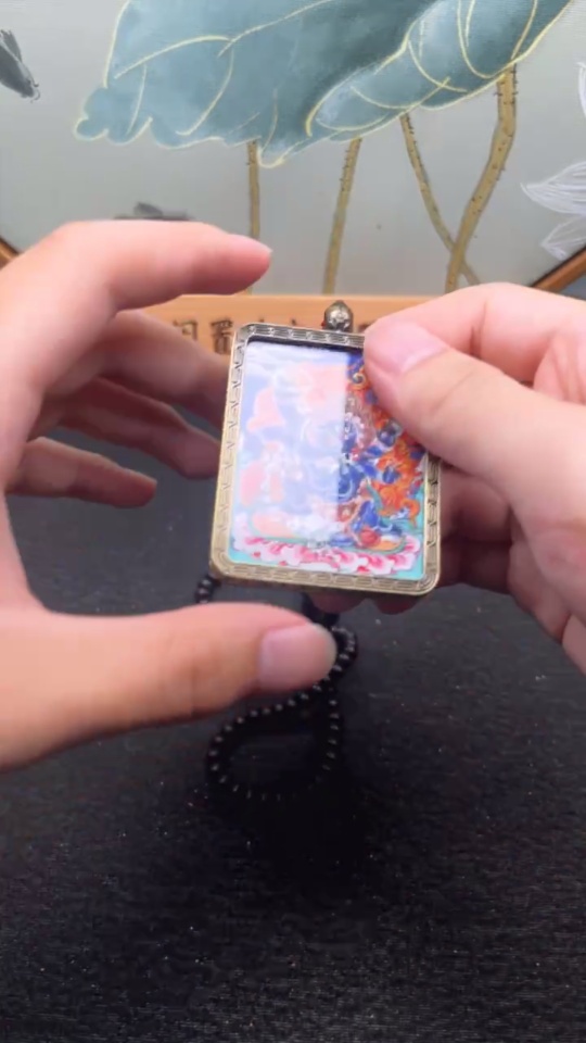 W34988214 Thangka, total weight approx. 61.3g
