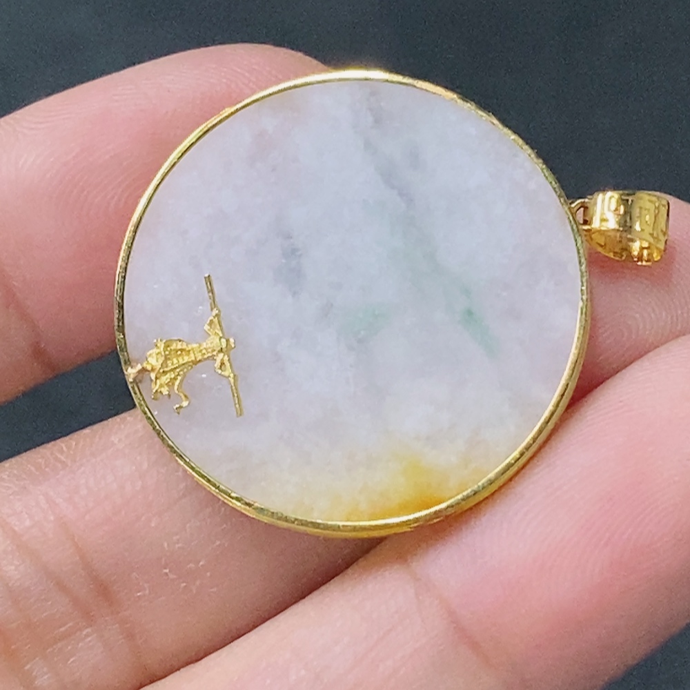 F20307986 Jadeite Plain Pendant inlaid with 18k gold, total weight approx. 3.5g
