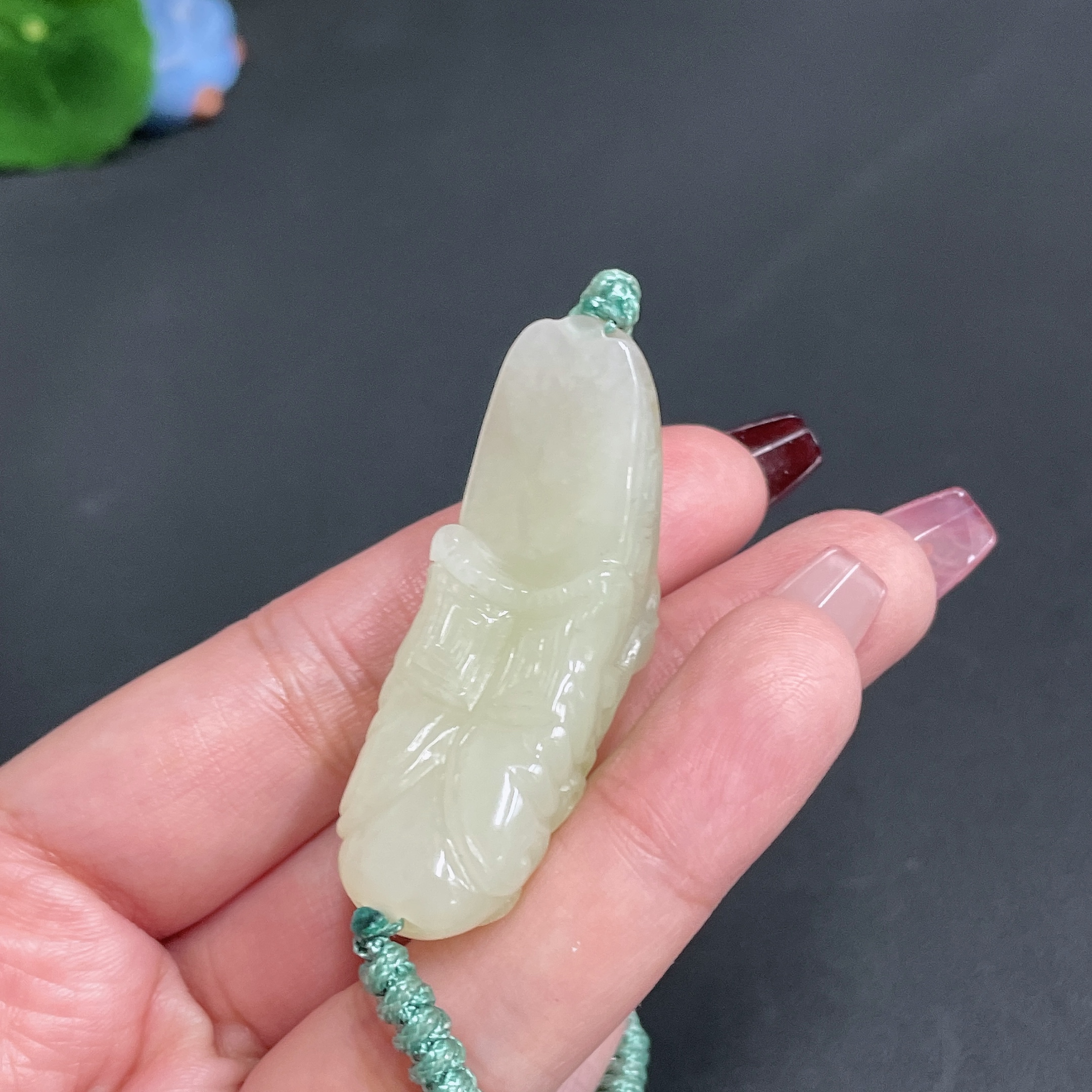 H23687026 Hetian Jade Hand Tablet Total Weight (Including Rope) 26g