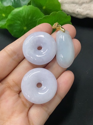 F31587810 Jadeite Pendant Sell as a Lot Non-Gold