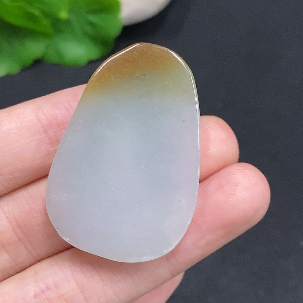 F33878284 Jadeite Parrot Pendant Total Weight Approx. 13.1g