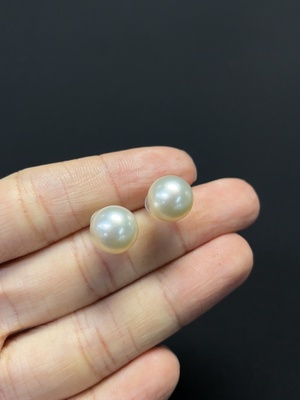 C46535237 海水珍珠耳饰 18k金 货品总重约2.26g 卡9mm左右