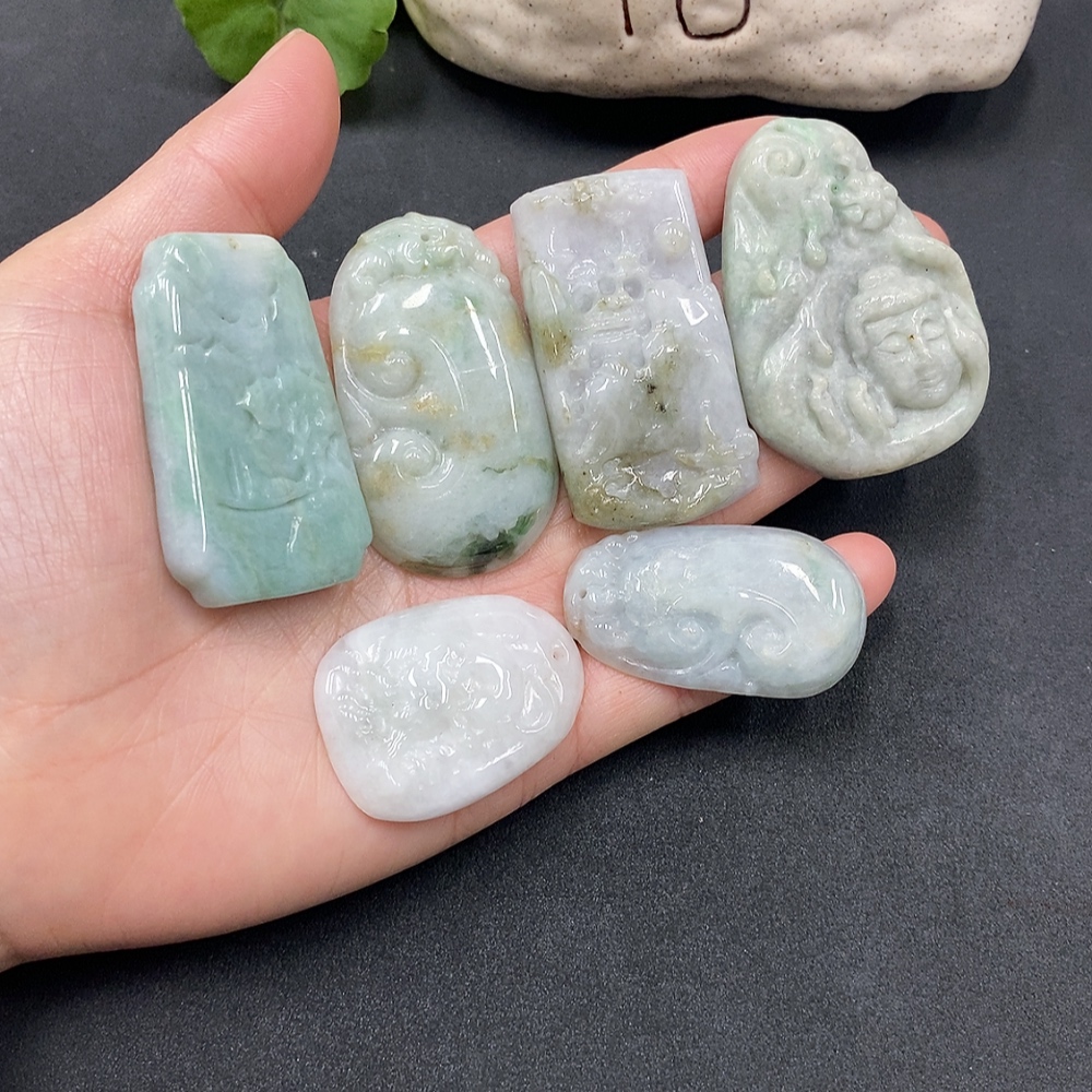 F13489405 Jadeite Pendant Sell as a Lot