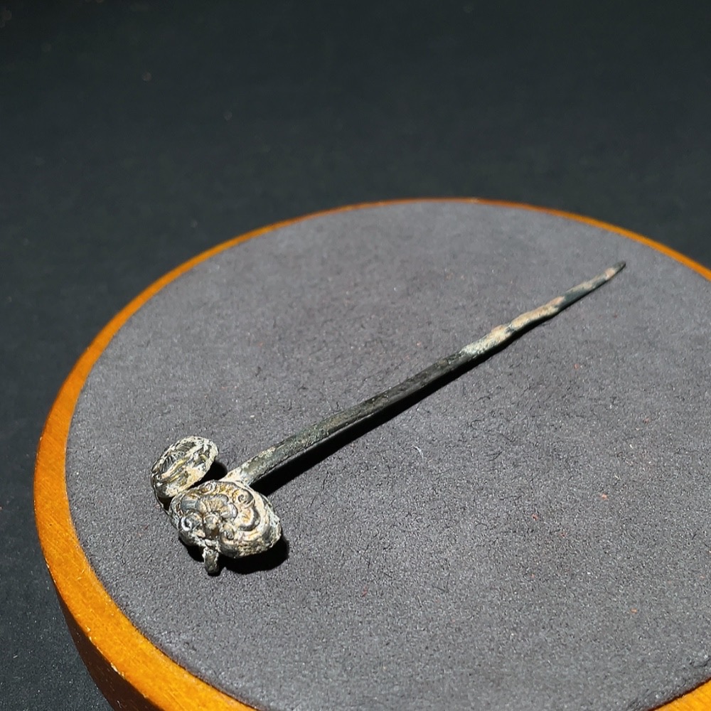 W33937458 Qing Dynasty Gilt Silver Hairpin, Approximately 4.6g, Miscellaneous
