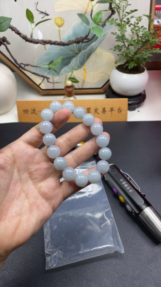 F28181646 Jadeite Bead Necklace Approx 13.3mm Total Weight Approx 64.7g