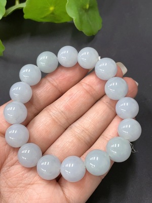 F16752459 Jadeite Bead Necklace approximately 11.9mm Total Weight 45.761g