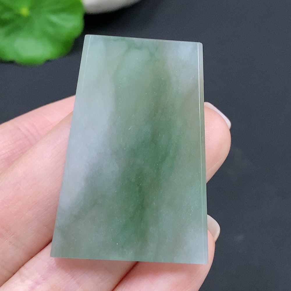 F26015892 Jadeite Plain Pendant Total weight: approx. 13g